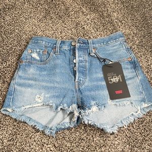 Levi shorts